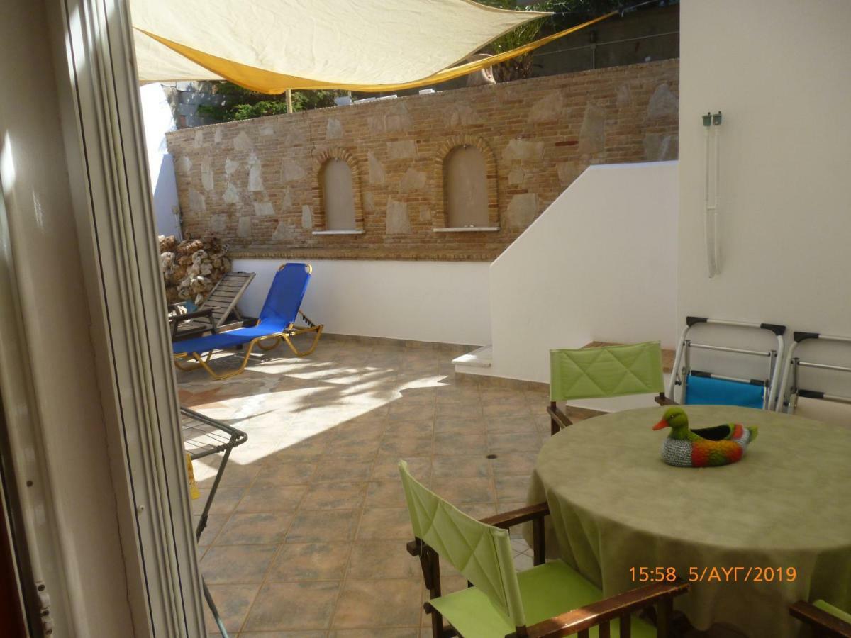 Villa Perigiali Seaside Vromopousi Esterno foto